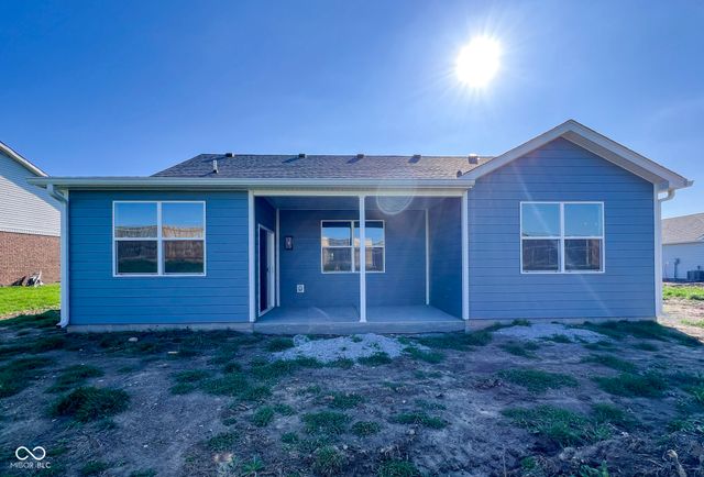 6621 12 Oaks Drive, Anderson, IN 46013