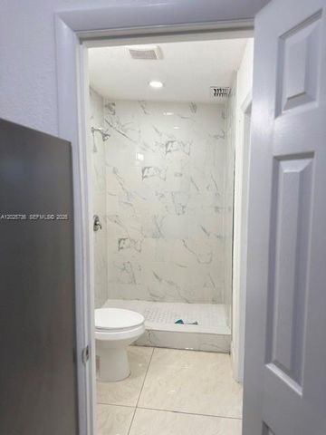 19521 NW 1st Ct, Miami Gardens, FL 33169
