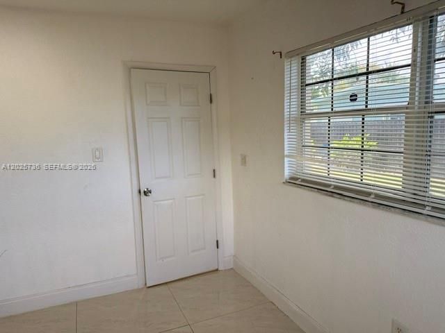 19521 NW 1st Ct, Miami Gardens, FL 33169