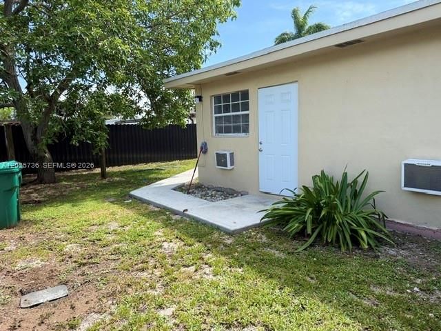 19521 NW 1st Ct, Miami Gardens, FL 33169