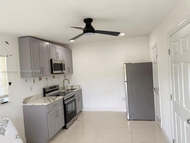 19521 NW 1st Ct, Miami Gardens, FL 33169