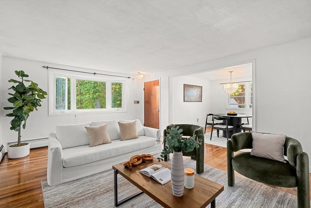 2 Canaan St, Boston, MA 02126