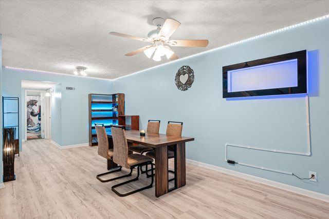 517 Skyview Dr, Ashland City, TN 37015