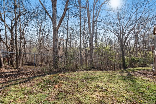 517 Skyview Dr, Ashland City, TN 37015