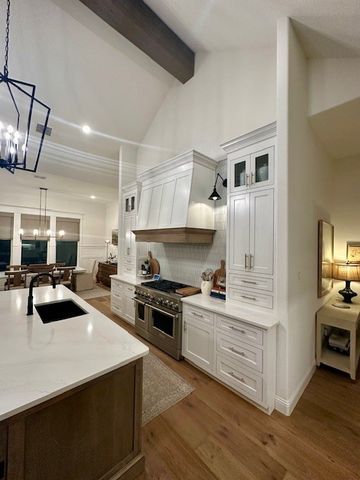 1517 Viridian Park Lane, Arlington, TX 76005