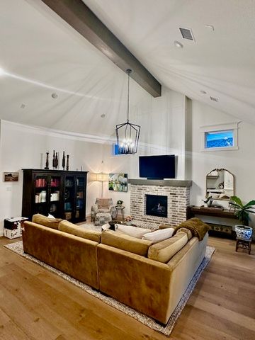 1517 Viridian Park Lane, Arlington, TX 76005