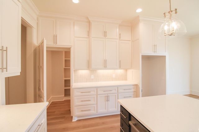 12 Highland Drive, Greenbrier, AR 72058