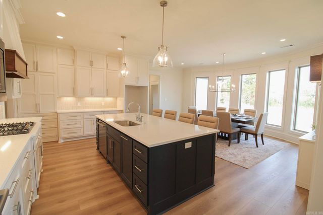 12 Highland Drive, Greenbrier, AR 72058