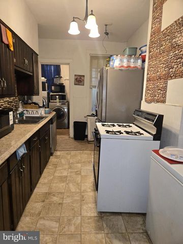 1011 N 17TH ST, Harrisburg, PA 17103