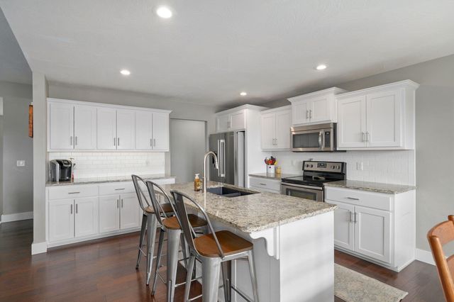 693 Becky Street, Willard, MO 65781