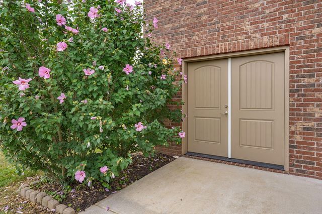 693 Becky Street, Willard, MO 65781