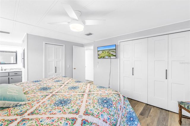 672 SUGAR PALM STREET, Largo, FL 33778