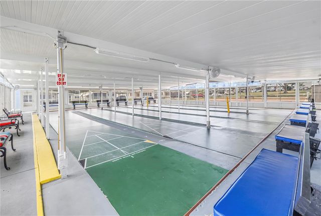 672 SUGAR PALM STREET, Largo, FL 33778