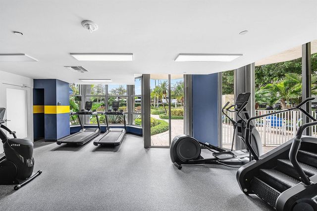 3500 Mystic Pointe Drive, Aventura, FL 33180