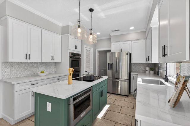 2723 Cedarville Drive, Houston, TX 77345