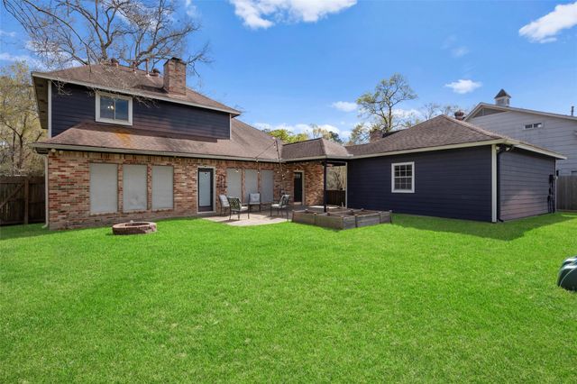 2723 Cedarville Drive, Houston, TX 77345