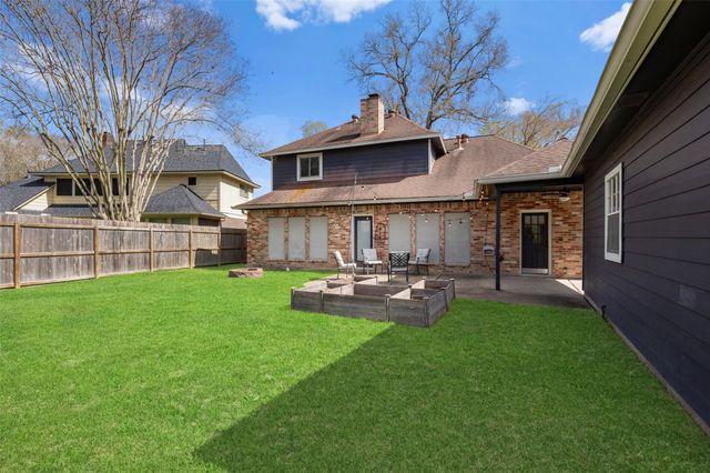 2723 Cedarville Drive, Houston, TX 77345