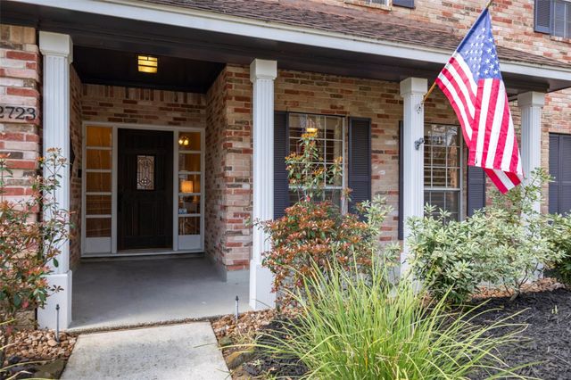 2723 Cedarville Drive, Houston, TX 77345