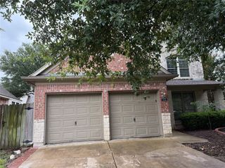 1105 Augusta Bend DR, Hutto, TX 78634