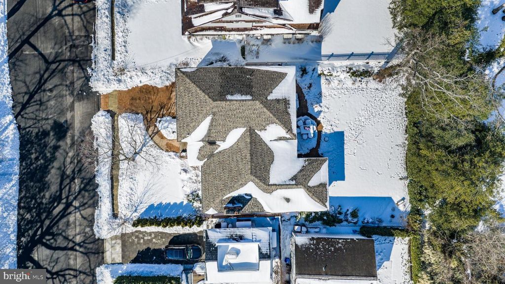 2208 SECOND AVE, Spring Lake, NJ 07762