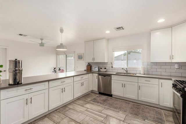 2613 E Pierson Street, Phoenix, AZ 85016