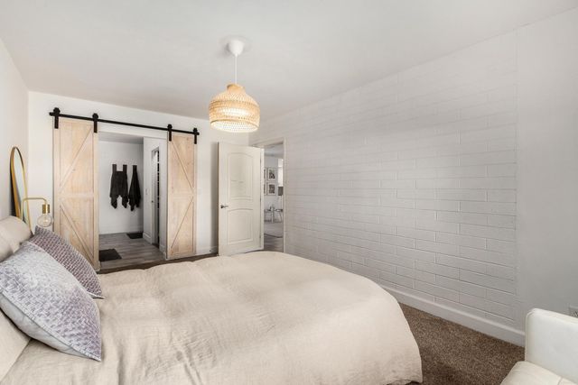 2613 E Pierson Street, Phoenix, AZ 85016