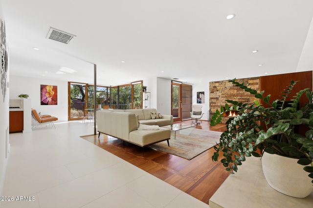 3601 E STANFORD Drive, Paradise Valley, AZ 85253