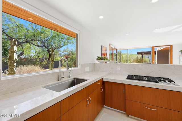 3601 E STANFORD Drive, Paradise Valley, AZ 85253