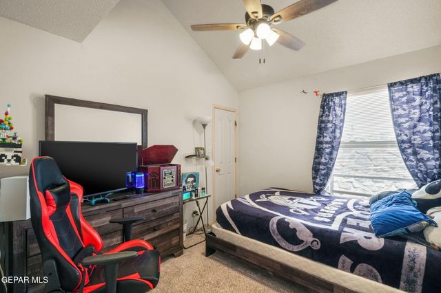 7987 NIGHT FALL Place, El Paso, TX 79932