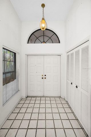 107 WOODCREEK DRIVE S, Safety Harbor, FL 34695