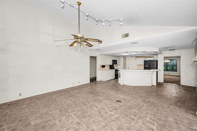 107 WOODCREEK DRIVE S, Safety Harbor, FL 34695