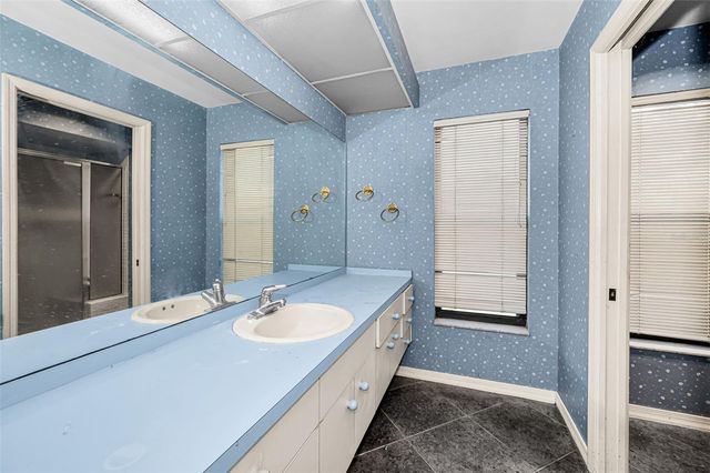 107 WOODCREEK DRIVE S, Safety Harbor, FL 34695