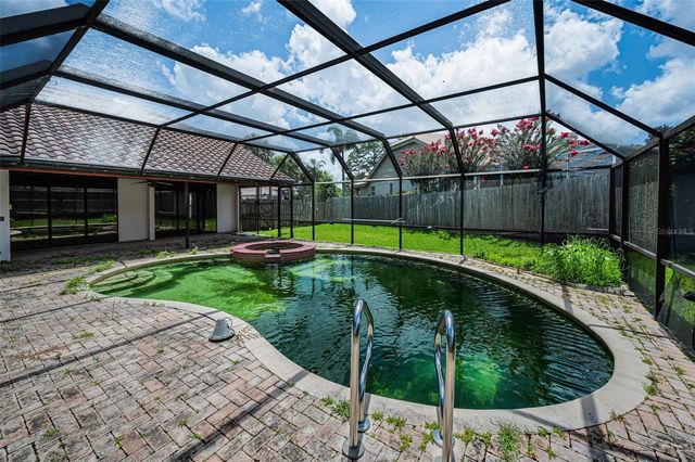 107 WOODCREEK DRIVE S, Safety Harbor, FL 34695