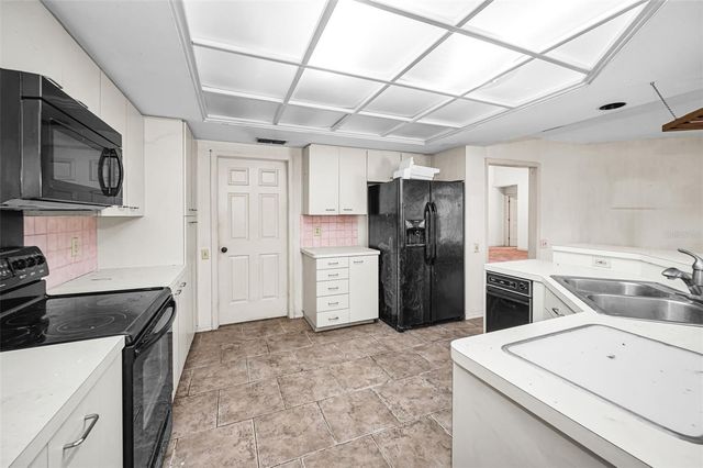 107 WOODCREEK DRIVE S, Safety Harbor, FL 34695