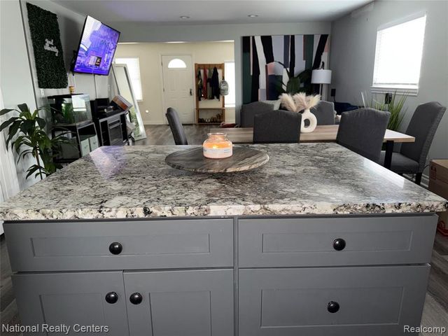 13203 Frazho Road, Warren, MI 48089