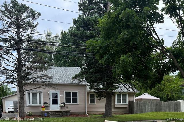 13203 Frazho Road, Warren, MI 48089