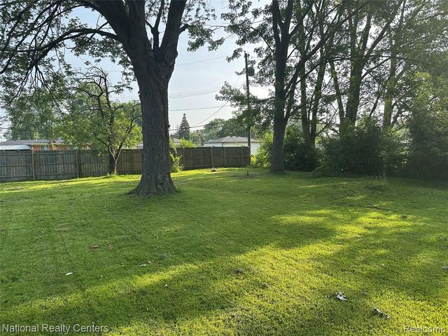 13203 Frazho Road, Warren, MI 48089