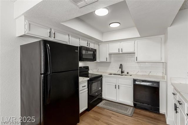 905 Sulphur Springs Lane 101, Las Vegas, NV 89128