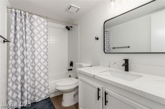 905 Sulphur Springs Lane 101, Las Vegas, NV 89128