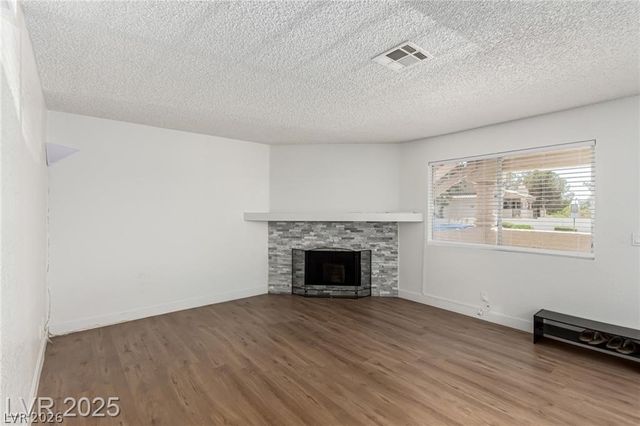 905 Sulphur Springs Lane 101, Las Vegas, NV 89128