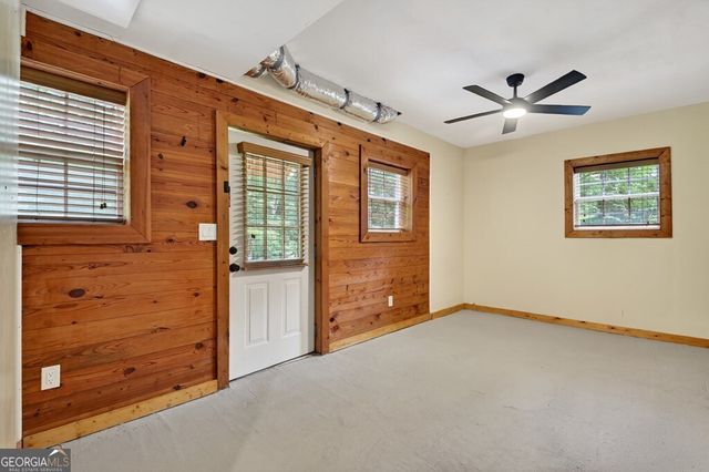 665 Shady Lane, Mineral Bluff, GA 30559