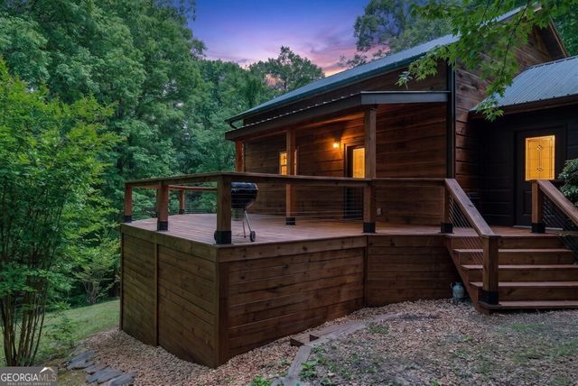 665 Shady Lane, Mineral Bluff, GA 30559
