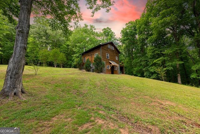 665 Shady Lane, Mineral Bluff, GA 30559