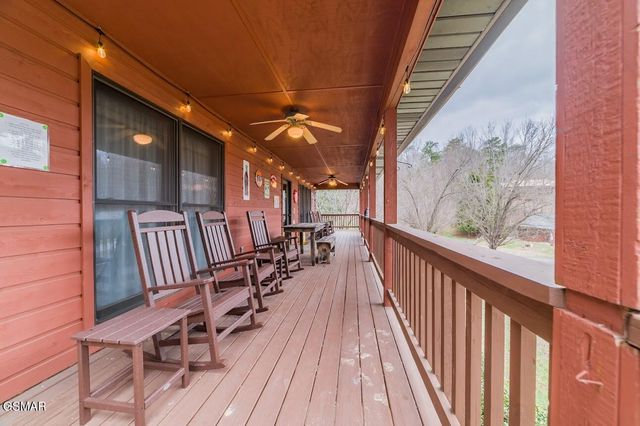 3919 Ole Smoky Way, Sevierville, TN 37862