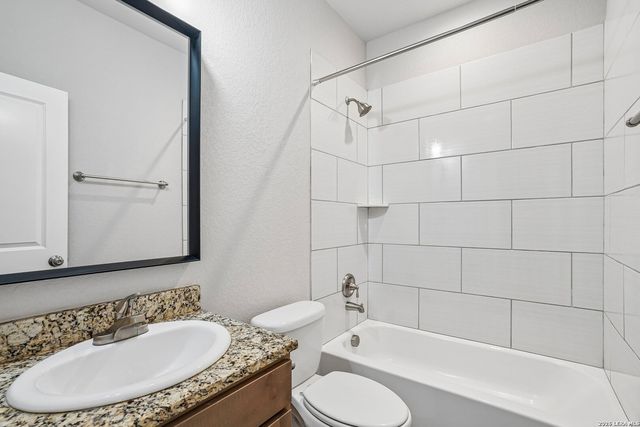 1035 Cedar Grove Trail, Spring Branch, TX 78070