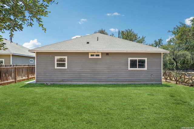 1035 Cedar Grove Trail, Spring Branch, TX 78070