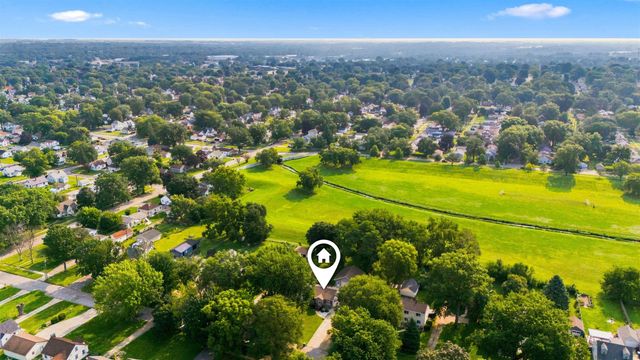 1815 W 7TH Street, Waterloo, IA 50702