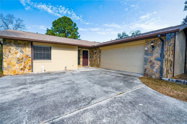 4800 S Wood Way, Homosassa, FL 34448