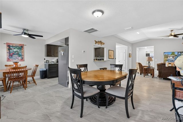 4800 S Wood Way, Homosassa, FL 34448