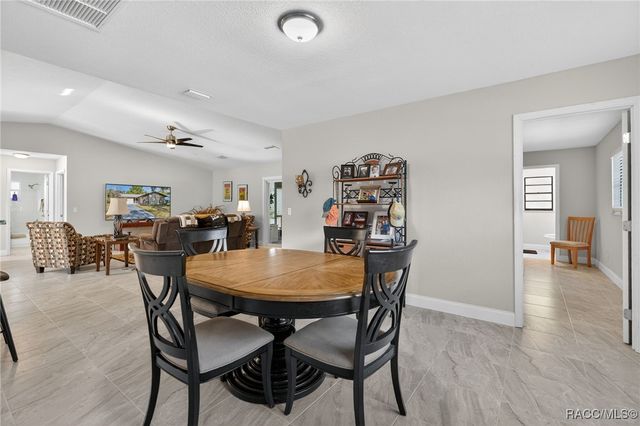 4800 S Wood Way, Homosassa, FL 34448